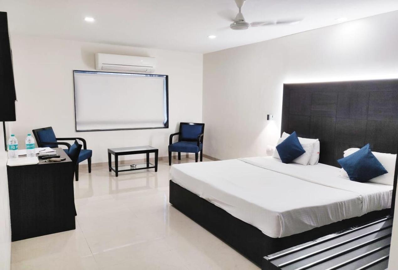 Sukh Hotel Bombay Extérieur photo