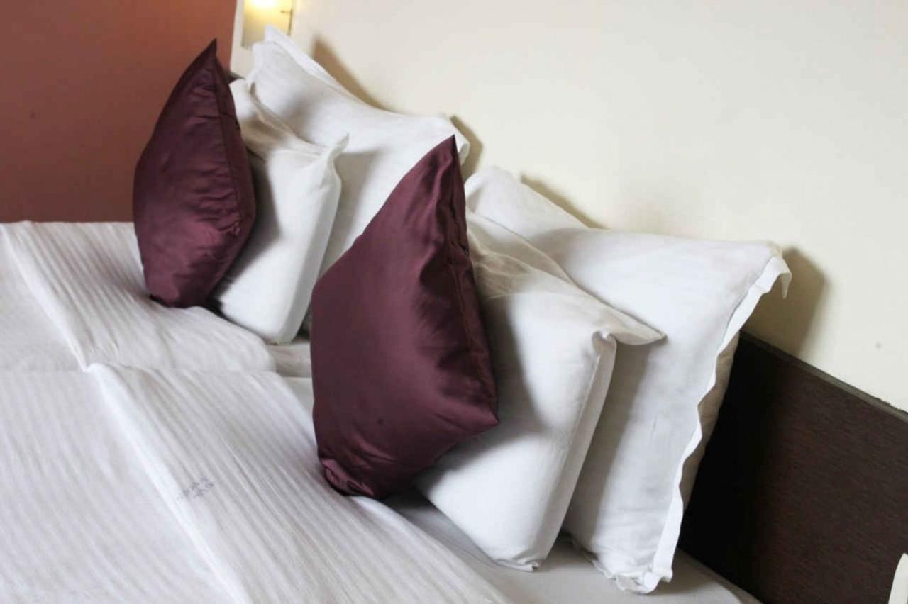 Sukh Hotel Bombay Extérieur photo