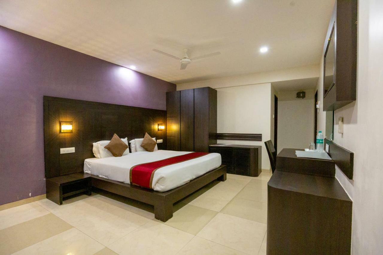 Sukh Hotel Bombay Extérieur photo