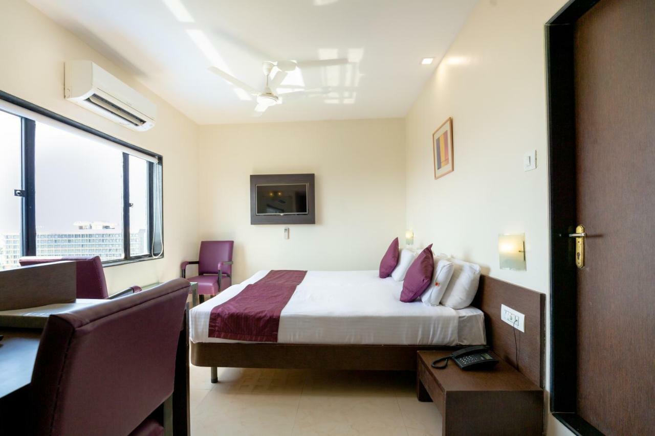 Sukh Hotel Bombay Extérieur photo